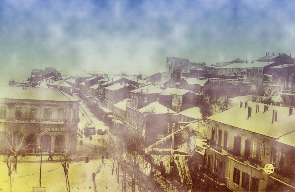 Tiaret 503- Place Carnot et rue Bugeaud.jpg